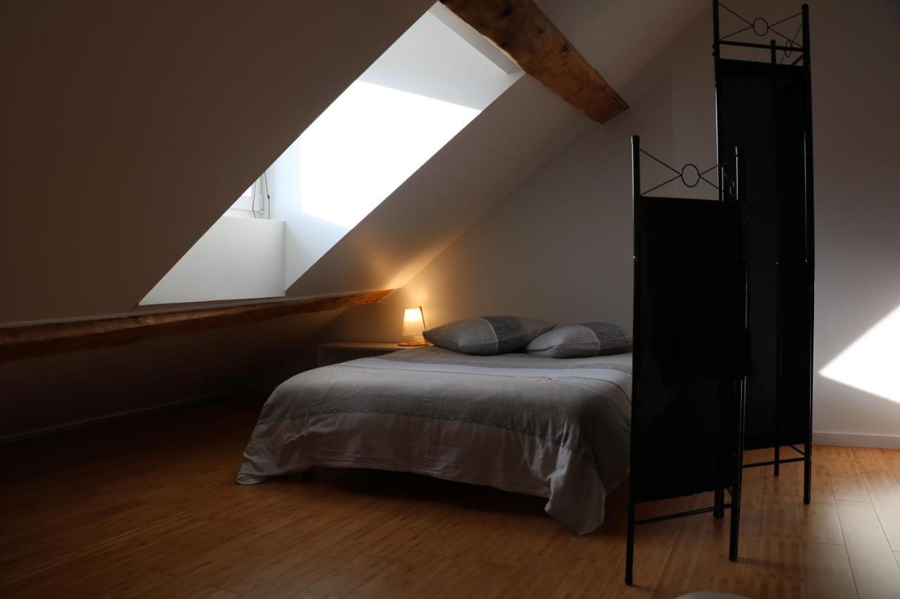 Les Fabuleux Appartements Du Coeur De Ville - Place Victor Hugo Besançon Dış mekan fotoğraf