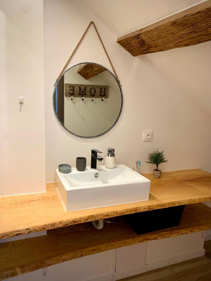 Les Fabuleux Appartements Du Coeur De Ville - Place Victor Hugo Besançon Dış mekan fotoğraf