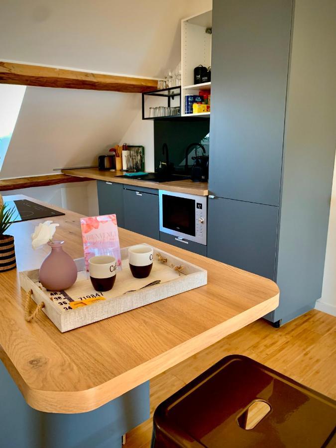 Les Fabuleux Appartements Du Coeur De Ville - Place Victor Hugo Besançon Dış mekan fotoğraf