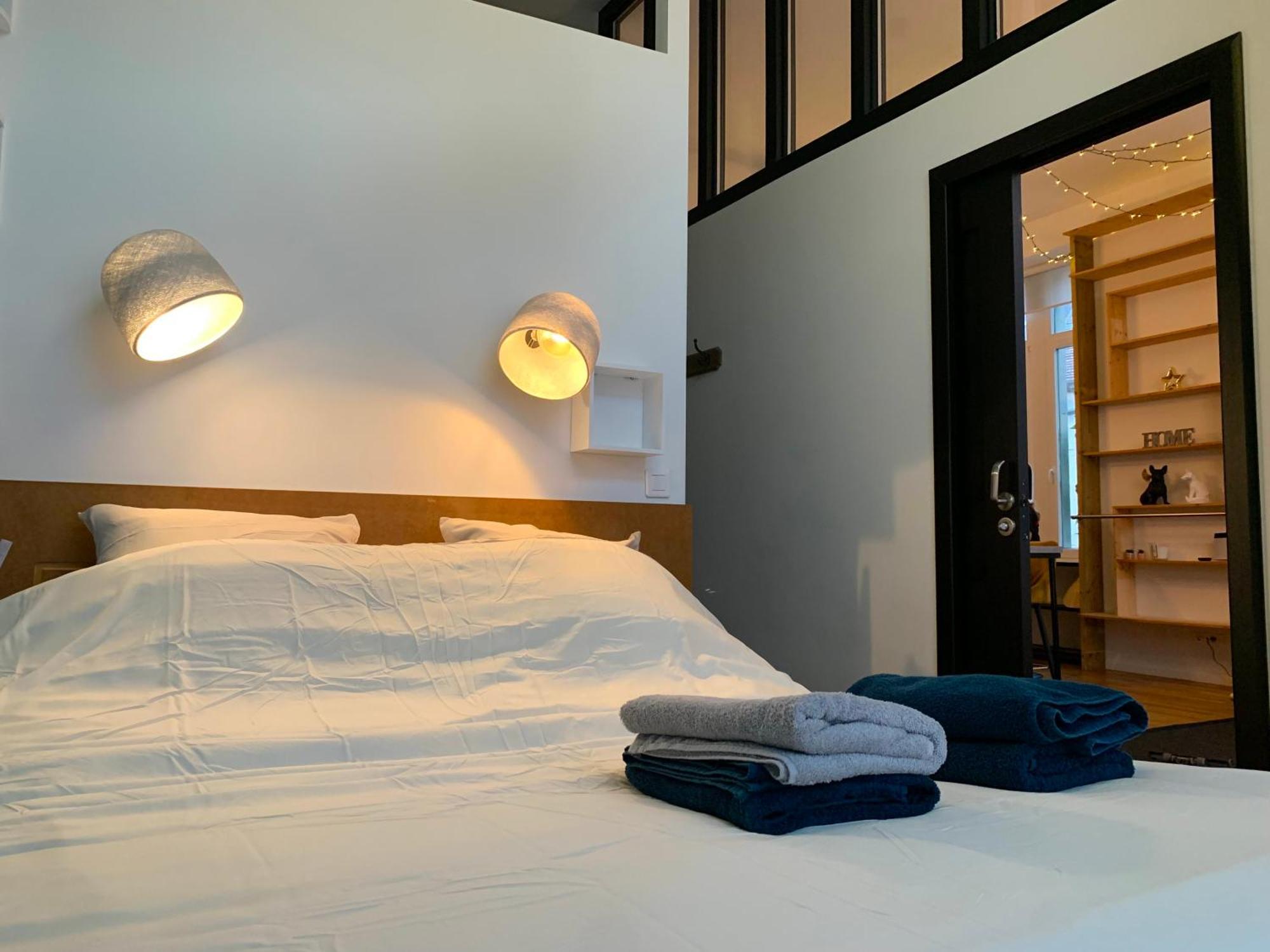 Les Fabuleux Appartements Du Coeur De Ville - Place Victor Hugo Besançon Dış mekan fotoğraf